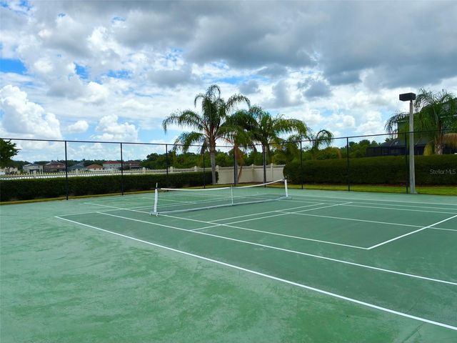 8026 CARRIAGE POINTE DRIVE, Gibsonton, FL 33534