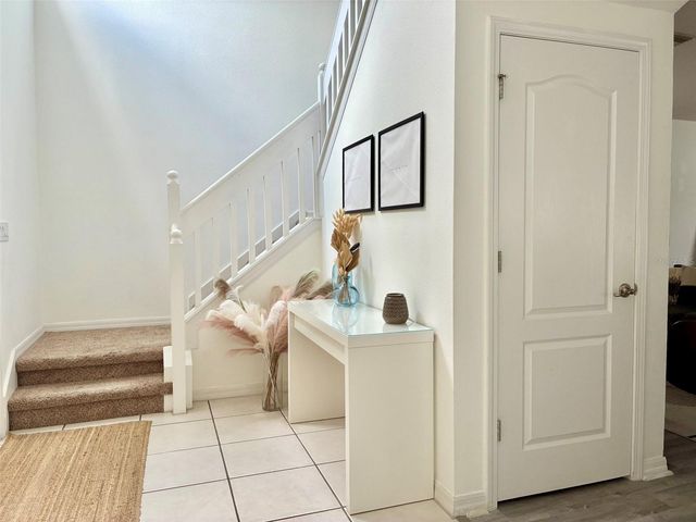 8026 CARRIAGE POINTE DRIVE, Gibsonton, FL 33534