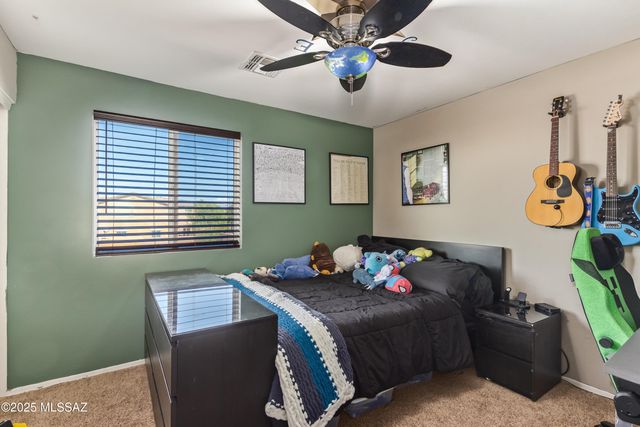 734 S Harry P Stagg Drive, Vail, AZ 85641