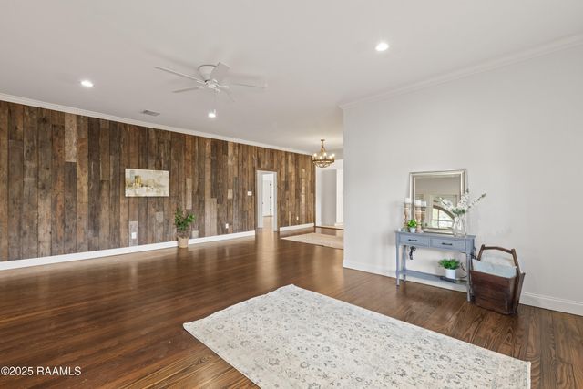 203 E Pioth Street, Church Point, LA 70525