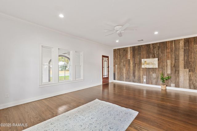 203 E Pioth Street, Church Point, LA 70525