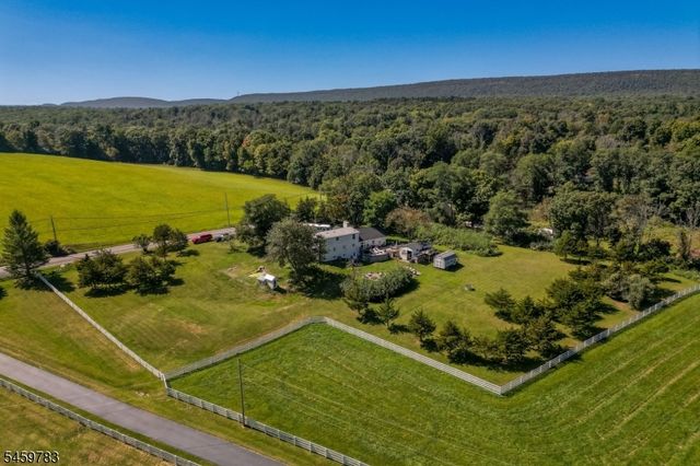 986 Fairview Lake Rd, Stillwater Twp., NJ 07860