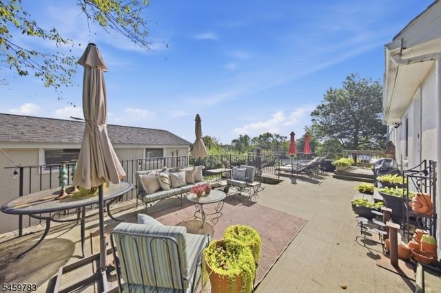 986 Fairview Lake Rd, Stillwater Twp., NJ 07860