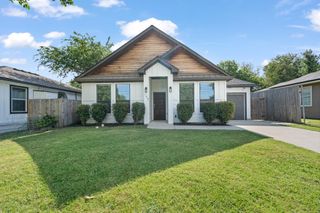 106 1/2 Cook Street, Waxahachie, TX 75165