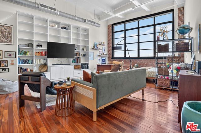 1850 Industrial Street 606, Los Angeles, CA 90021