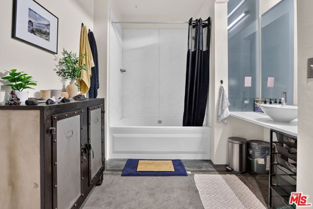 1850 Industrial Street 606, Los Angeles, CA 90021