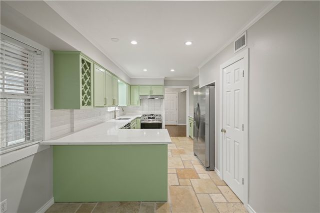 1314 Broadmoor Drive, Bryan, TX 77802