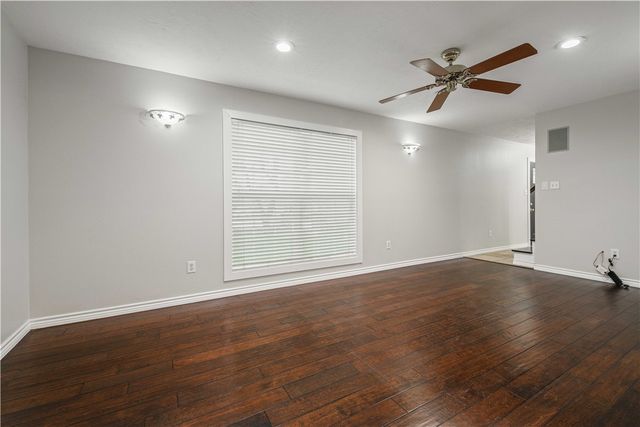 1314 Broadmoor Drive, Bryan, TX 77802