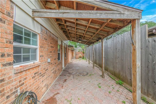 1314 Broadmoor Drive, Bryan, TX 77802