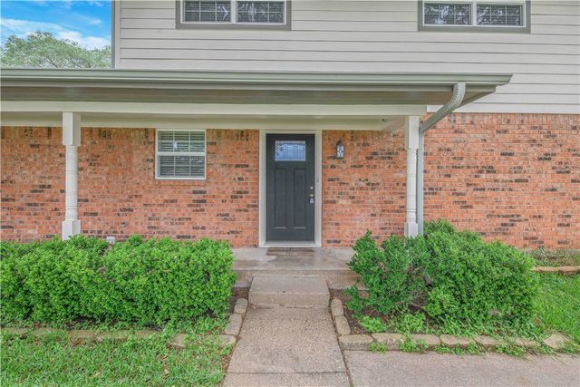 1314 Broadmoor Drive, Bryan, TX 77802