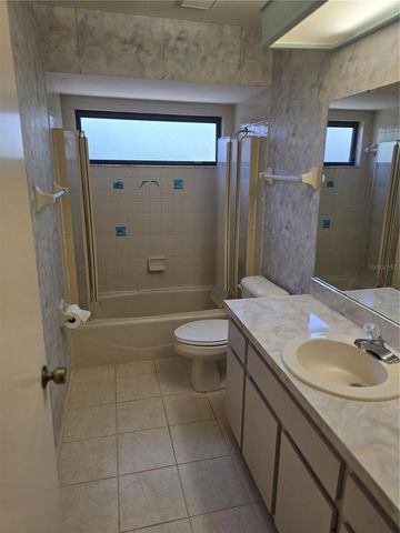 2136 CORK OAK STREET, Sarasota, FL 34232