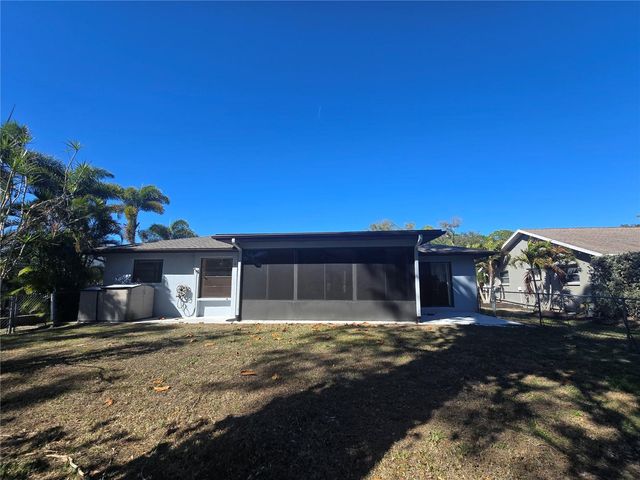 2136 CORK OAK STREET, Sarasota, FL 34232