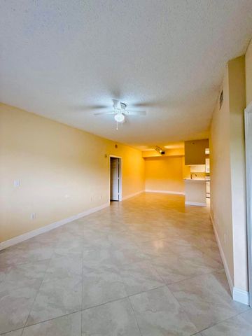 2917 Tuscany Court 204, Palm Beach Gardens, FL 33410