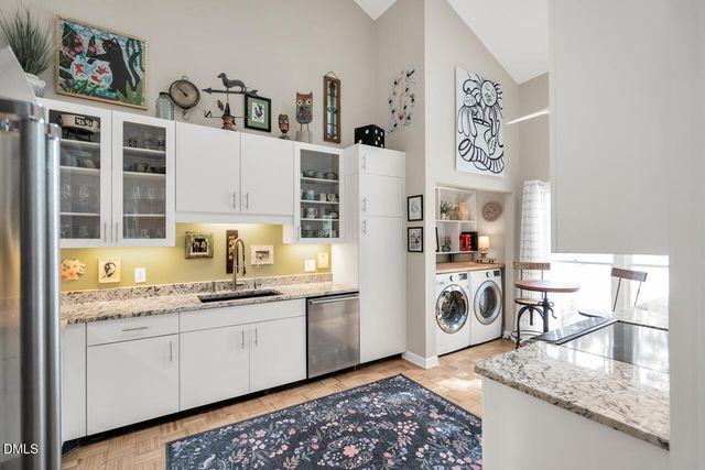 356 Weymouth Close, Pittsboro, NC 27312