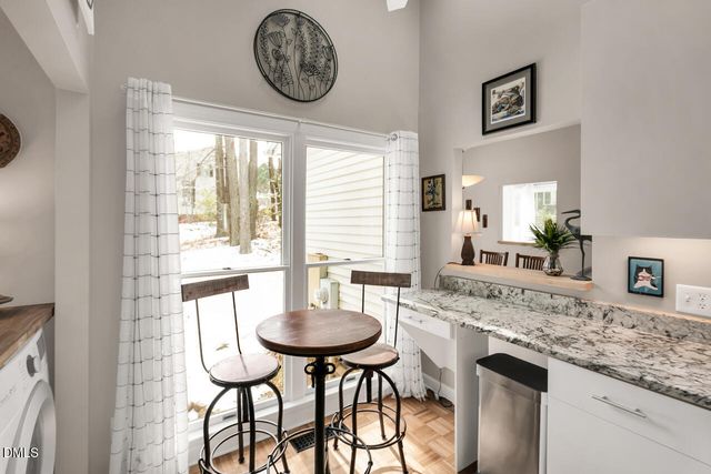 356 Weymouth Close, Pittsboro, NC 27312