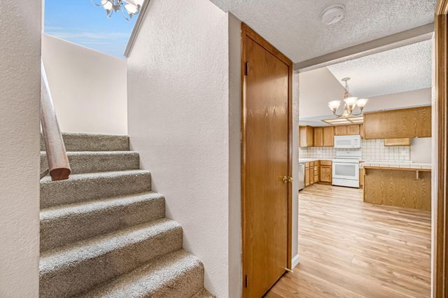 1688 University Avenue, Madera, CA 93637