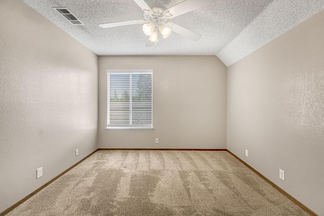 1688 University Avenue, Madera, CA 93637