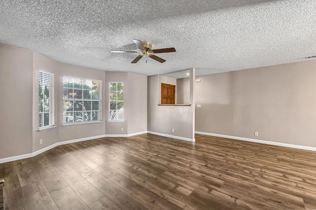 1688 University Avenue, Madera, CA 93637