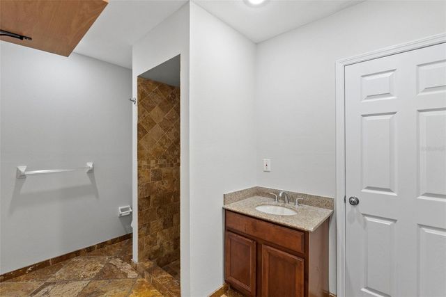 723 PENT STREET, Tarpon Springs, FL 34689