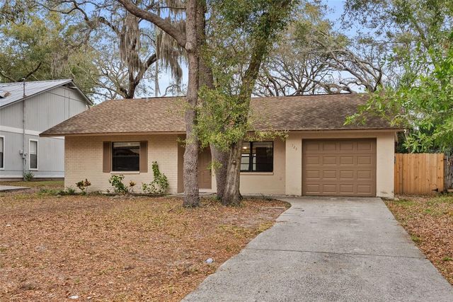 723 PENT STREET, Tarpon Springs, FL 34689