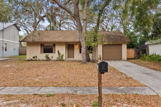 723 PENT STREET, Tarpon Springs, FL 34689