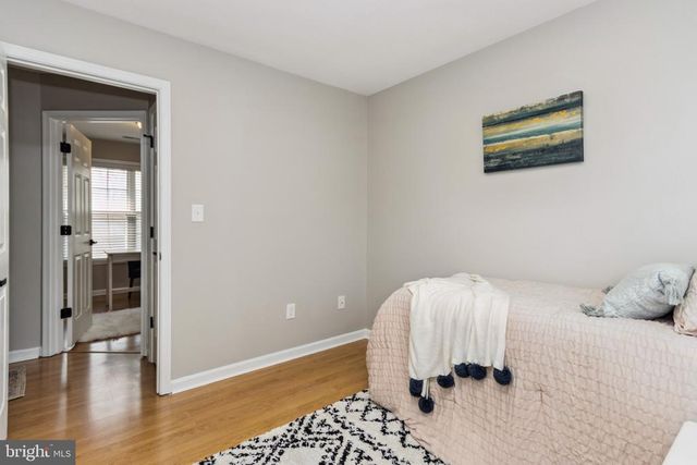 11709 WOODLAND VIEW DR, Fredericksburg, VA 22407