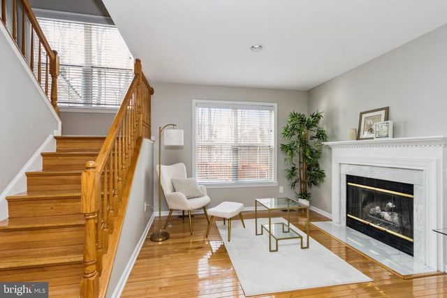 11709 WOODLAND VIEW DR, Fredericksburg, VA 22407