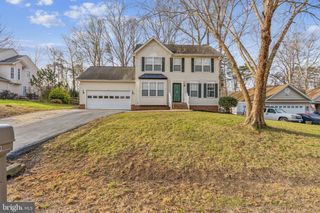 11709 WOODLAND VIEW DR, Fredericksburg, VA 22407