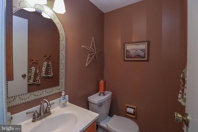 701 SNOWDON LN, Glen Burnie, MD 21061