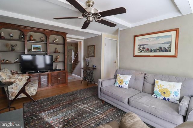 701 SNOWDON LN, Glen Burnie, MD 21061