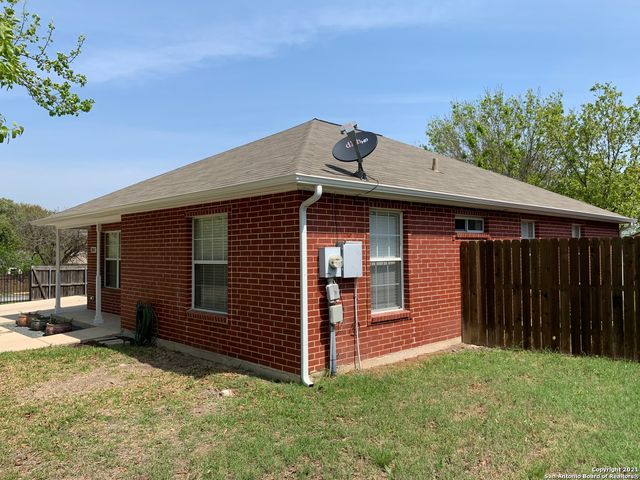 3502 Lura Ln, San Antonio, TX 78228