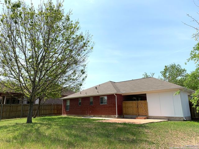 3502 Lura Ln, San Antonio, TX 78228