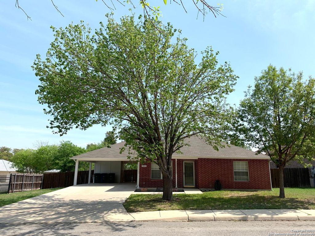 3502 Lura Ln, San Antonio, TX 78228