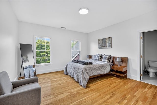 4 Summit Way, Hopkinton, MA 01748
