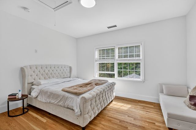 4 Summit Way, Hopkinton, MA 01748
