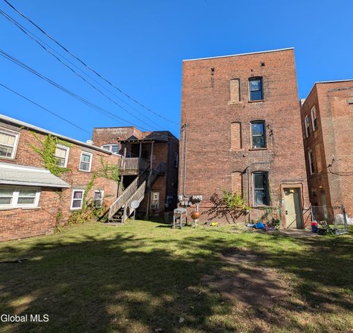 2247 5th Avenue, Troy, NY 12180