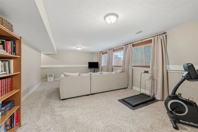8991 Plantation Drive, Byron Center, MI 49315