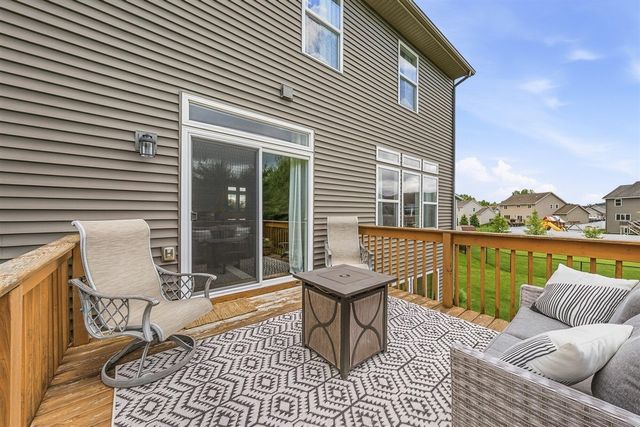 8991 Plantation Drive, Byron Center, MI 49315