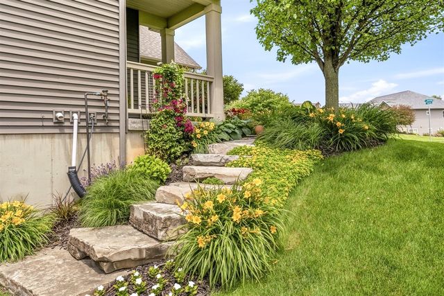 8991 Plantation Drive, Byron Center, MI 49315