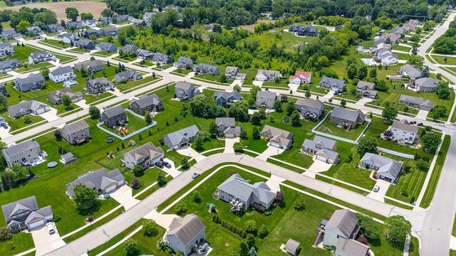 8991 Plantation Drive, Byron Center, MI 49315