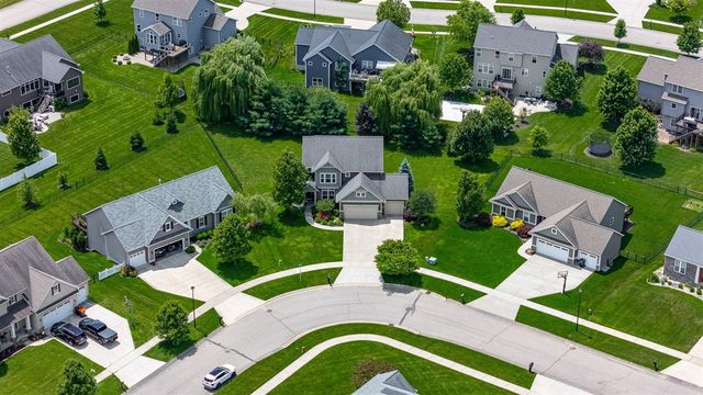 8991 Plantation Drive, Byron Center, MI 49315