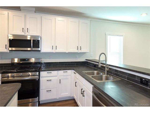 114 Winnipeg St, Lochbuie, CO 80603