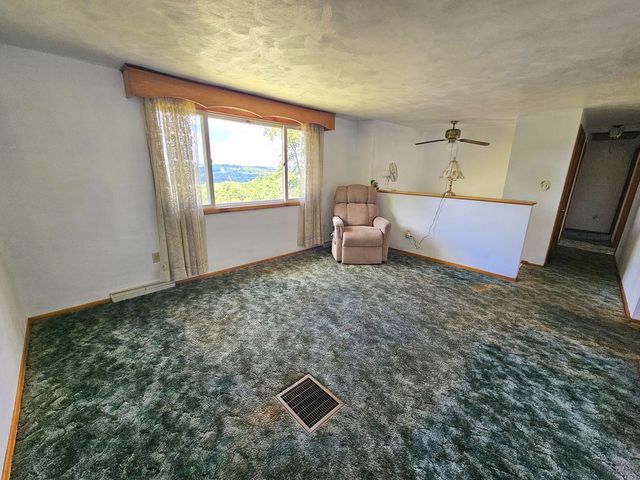 640 Taylorstown Ridge Road, Blaine Twp, PA 15312