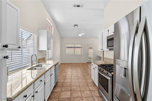 2087 Angel Falls Drive, Henderson, NV 89074