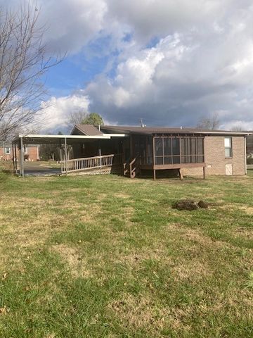 104 Wallace St, Woodbury, TN 37190