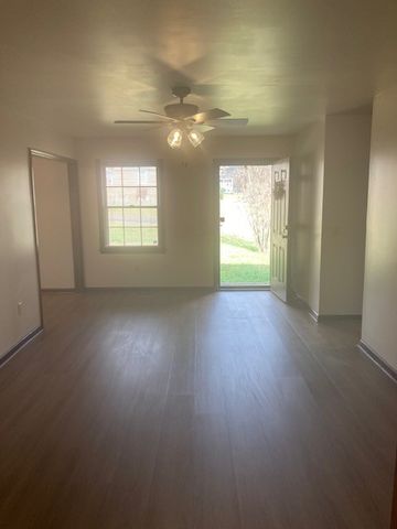 104 Wallace St, Woodbury, TN 37190