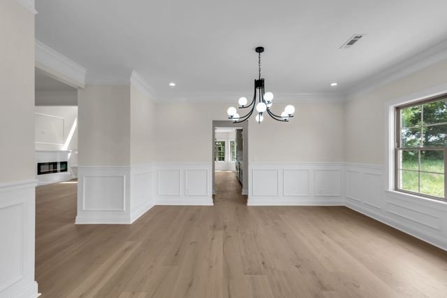 4510 Pat Nixon Ct, Murfreesboro, TN 37130
