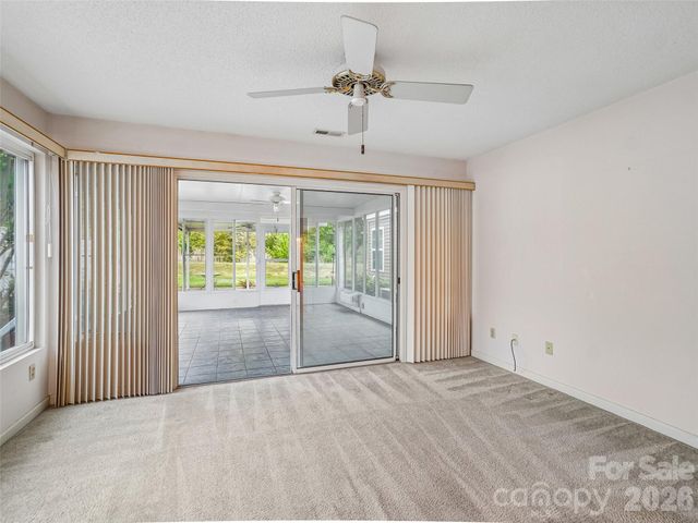 21 Heather Way A, Candler, NC 28715