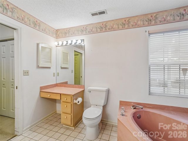 21 Heather Way A, Candler, NC 28715