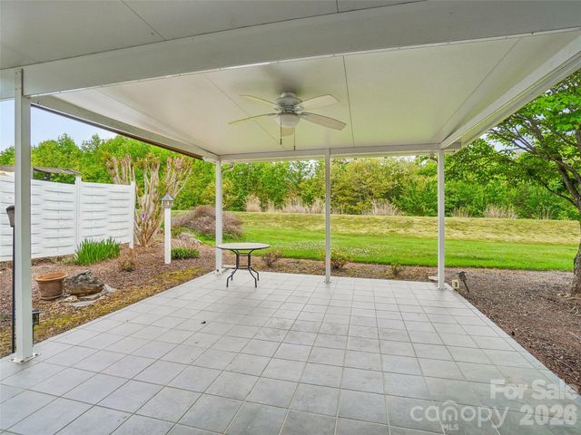 21 Heather Way A, Candler, NC 28715